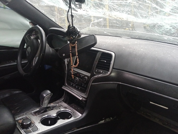  Jeep GRAND CHEROKEE 2012    EN DESARME